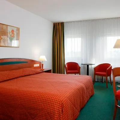 Nh Maastricht Hotel