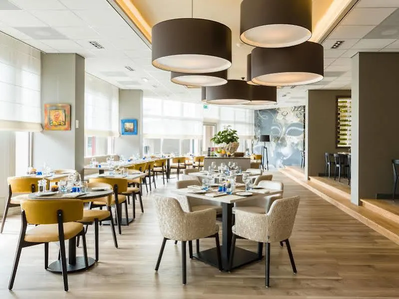 Nh Maastricht Hotel 4*,  Netherlands