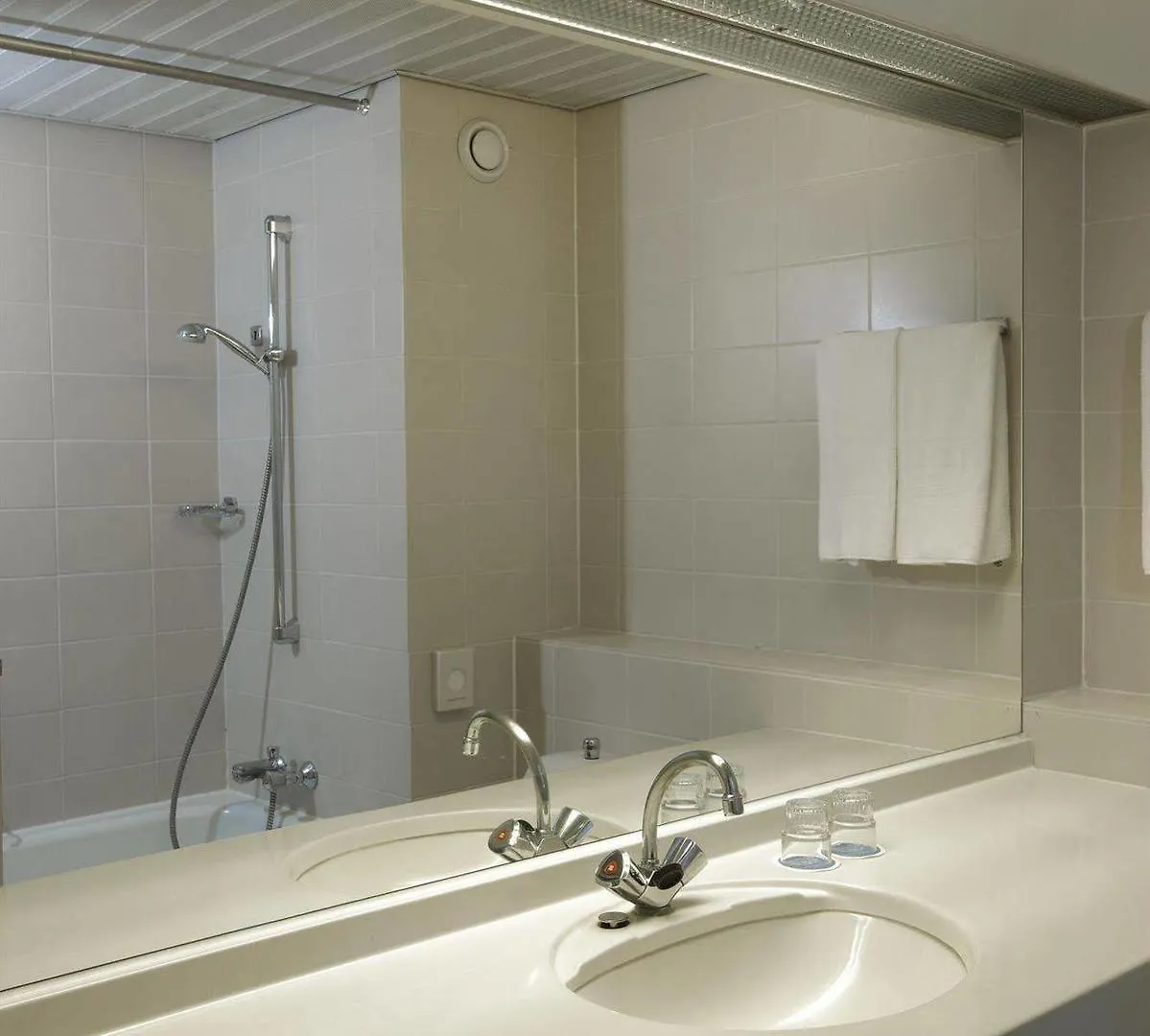 Nh Maastricht Hotel 4*,