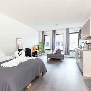  Apartamento Retreat To Quite Newly Build Apt Center Países Bajos